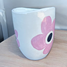 Load image into Gallery viewer, Sand Poppies Candle - Clamshell Pink