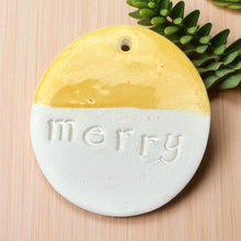 Load image into Gallery viewer, Pool Bouy Ornament Sun
